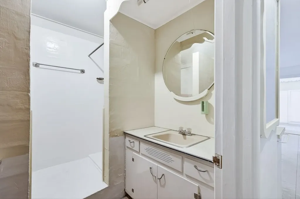 281 Dixie Plaza Cookeville TN 38501