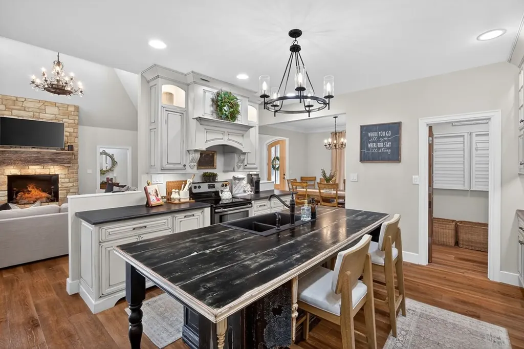 141 Southwood Road Livingston TN 38570