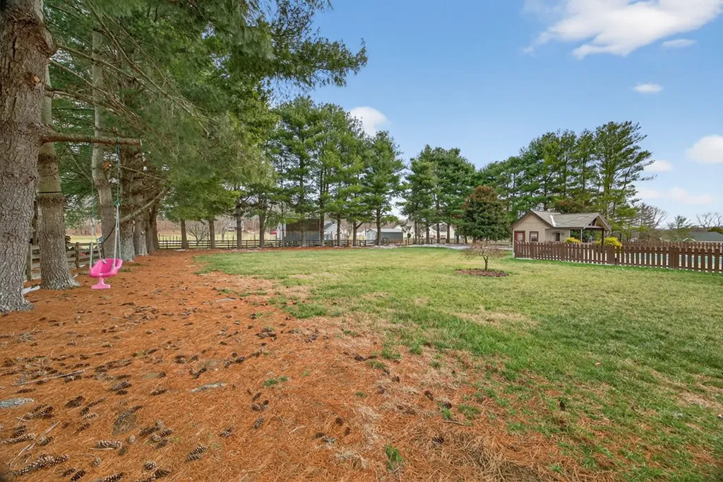 141 Southwood Road Livingston TN 38570