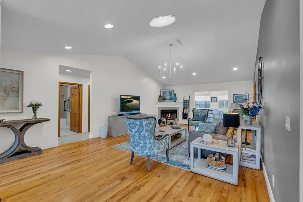 3026 Seminole Loop Crossville TN 38572