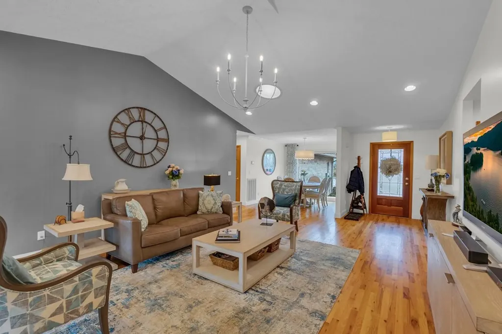 3026 Seminole Loop Crossville TN 38572