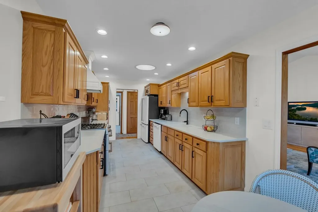 3026 Seminole Loop Crossville TN 38572