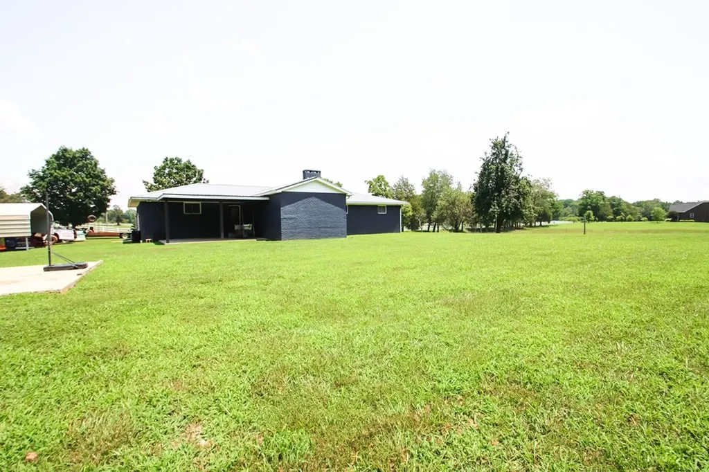 131 Collingwood Road Sparta TN 38583