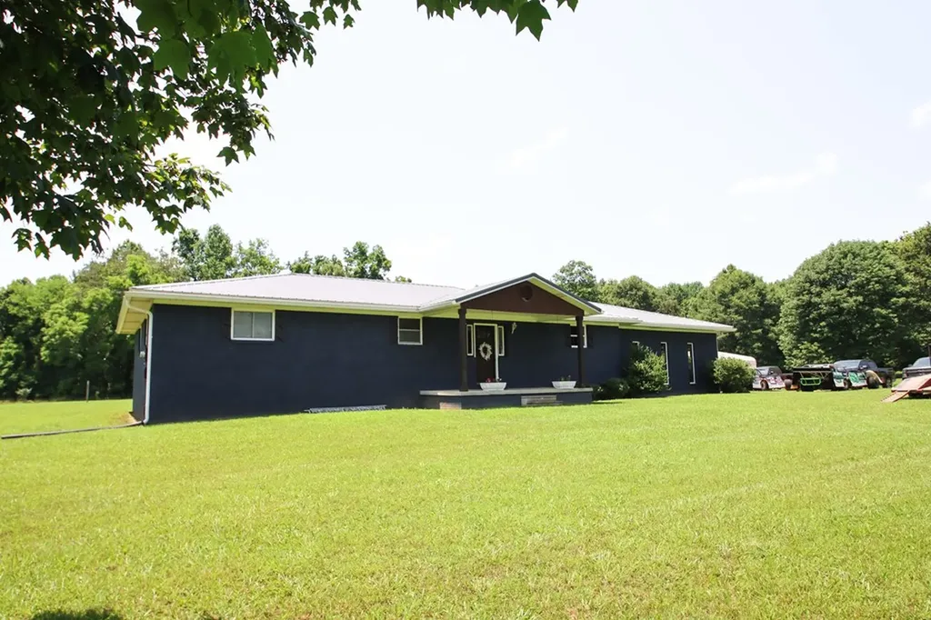 131 Collingwood Road Sparta TN 38583