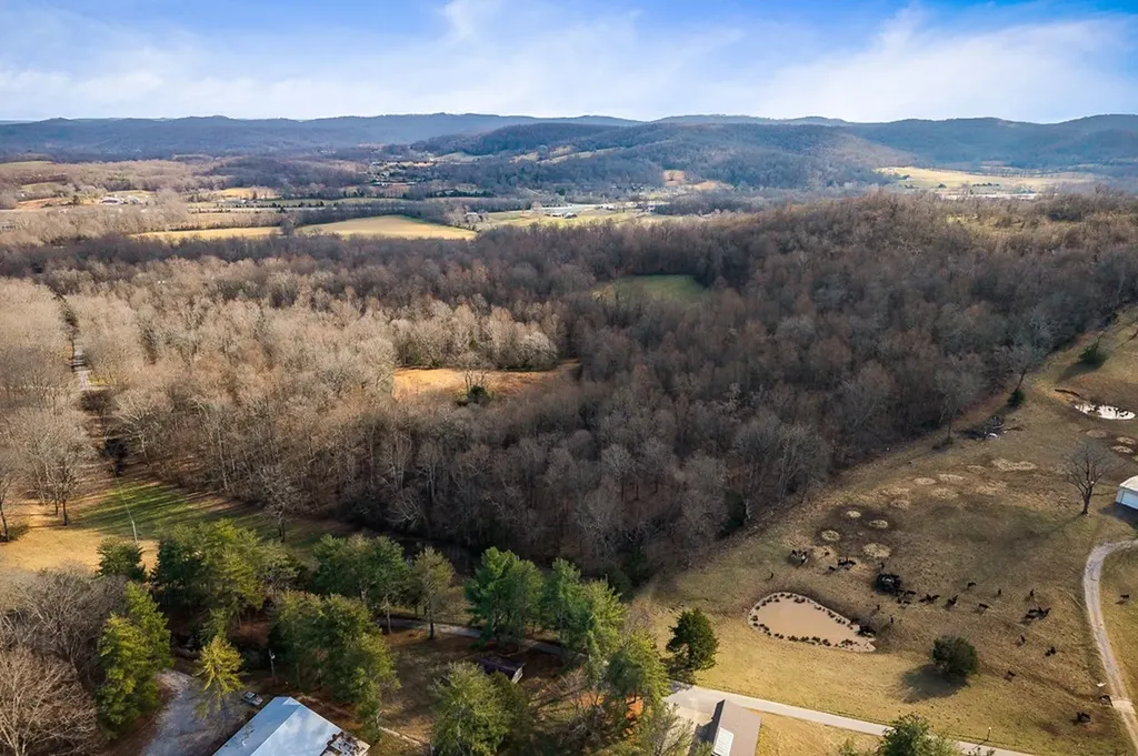 4898 Forrest Hill Road Cookeville TN 38506