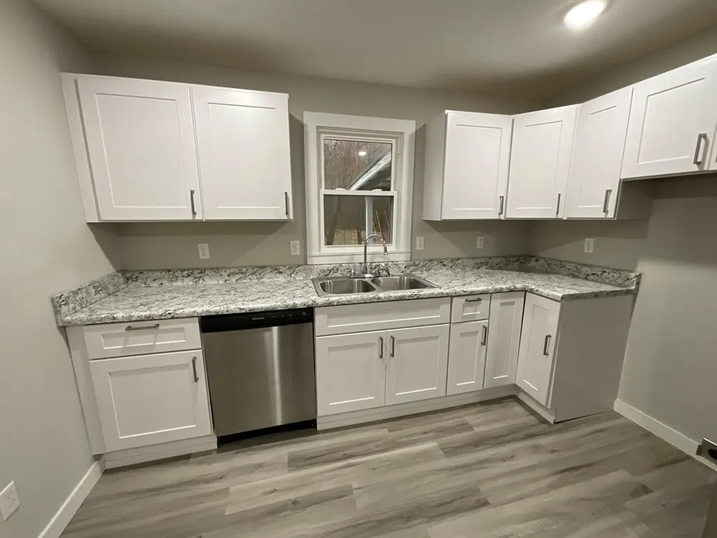 308 West Main Street Byrdstown TN 38549