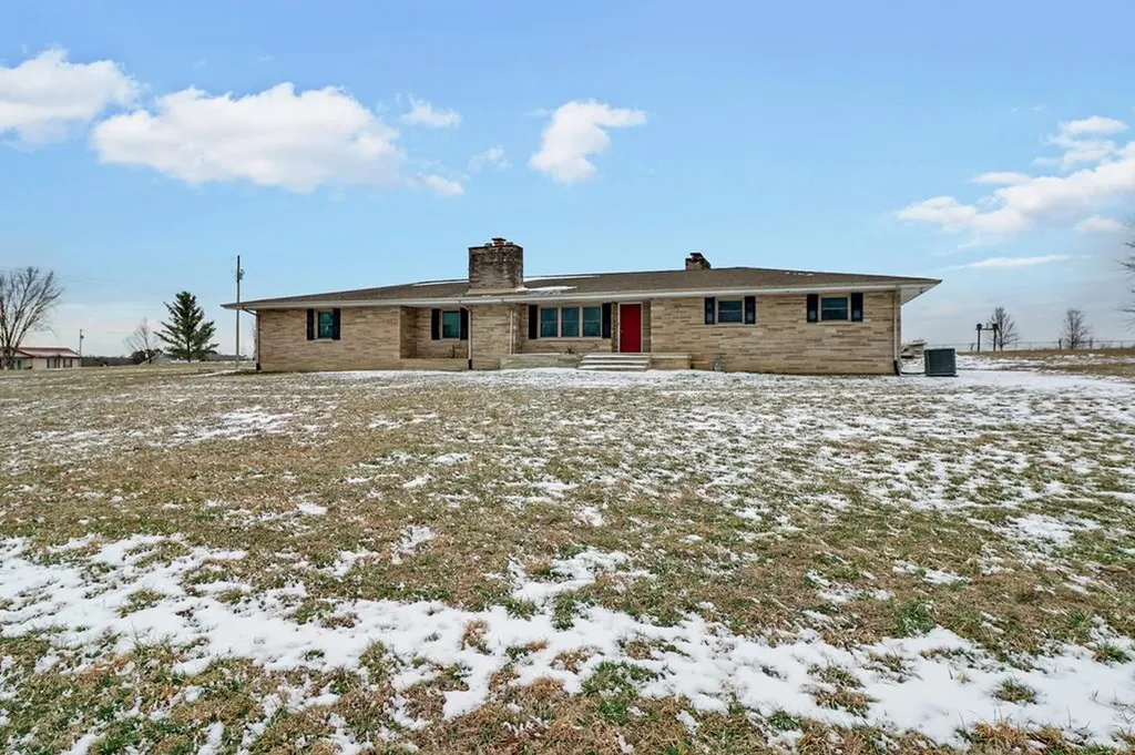 1128 Allardt Highway Jamestown TN 38556