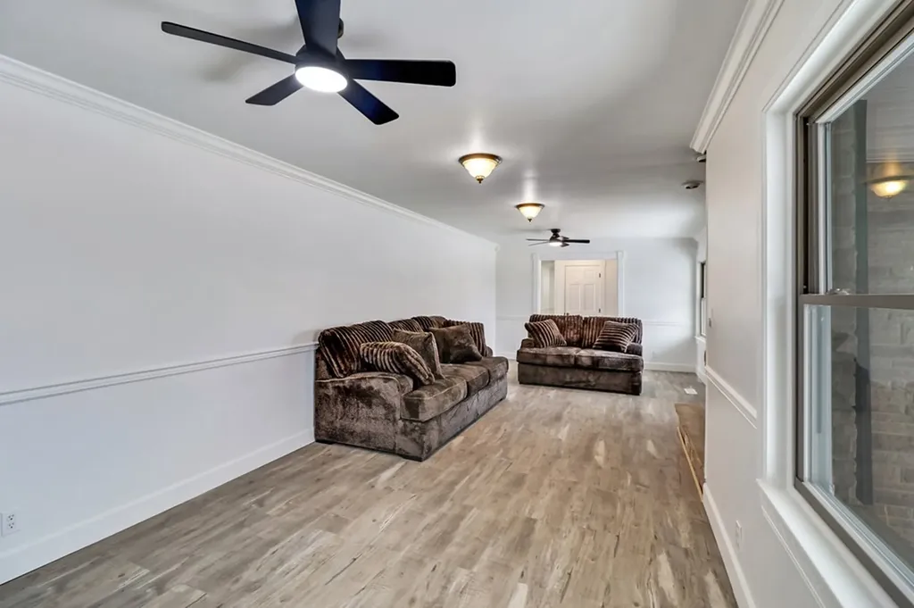 1128 Allardt Highway Jamestown TN 38556