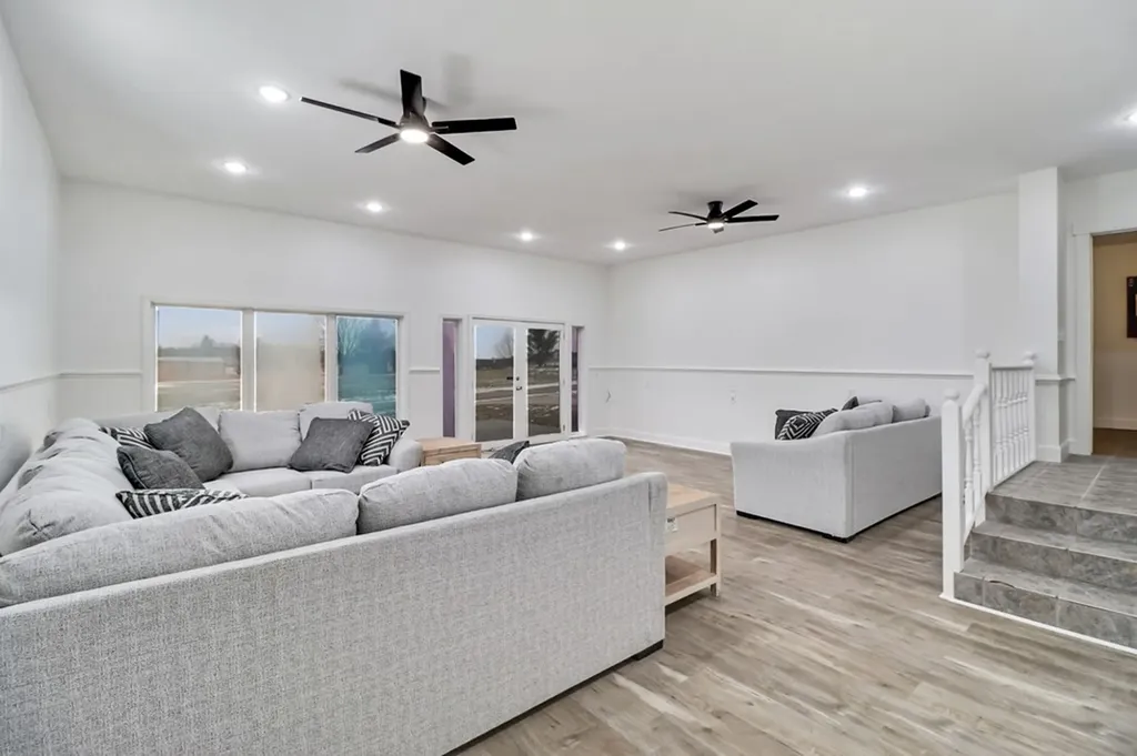 1128 Allardt Highway Jamestown TN 38556