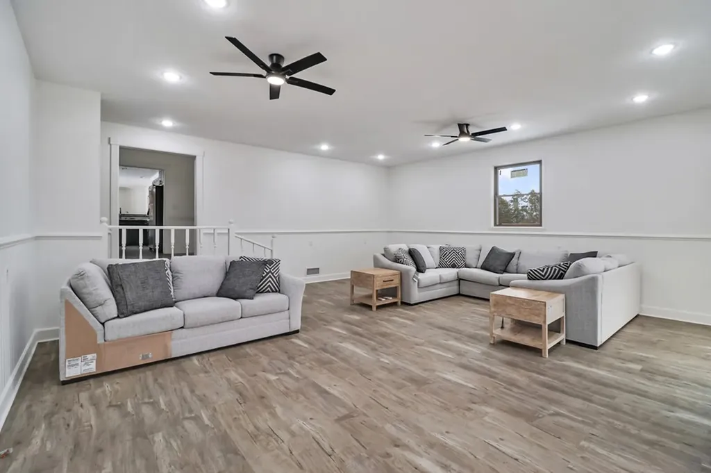 1128 Allardt Highway Jamestown TN 38556