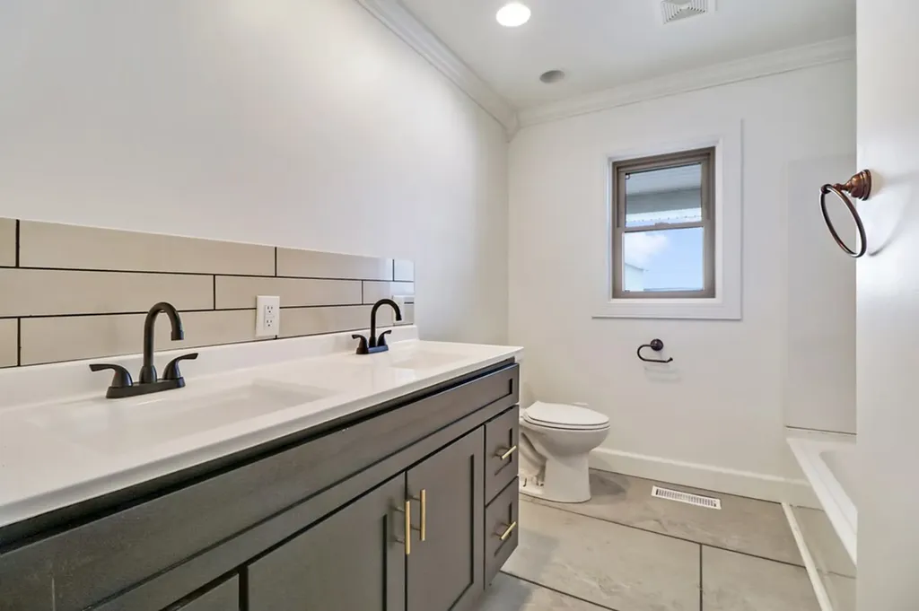 1128 Allardt Highway Jamestown TN 38556