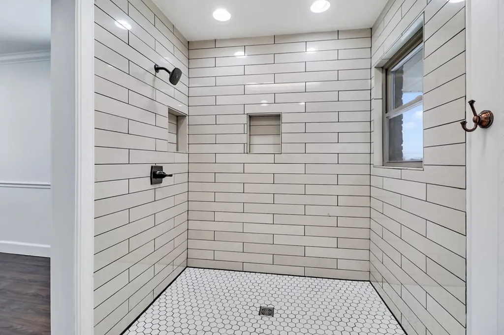 1128 Allardt Highway Jamestown TN 38556