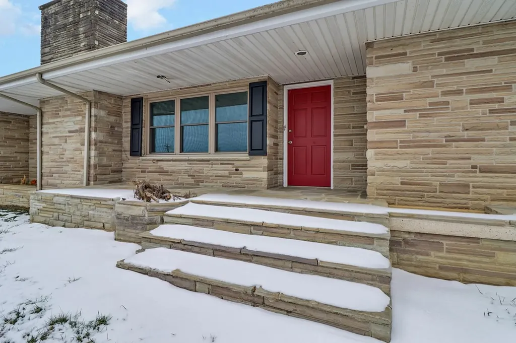 1128 Allardt Highway Jamestown TN 38556