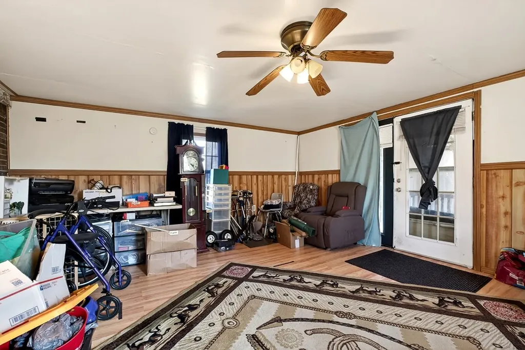 209 Pine Grove Road Smithville TN 37166