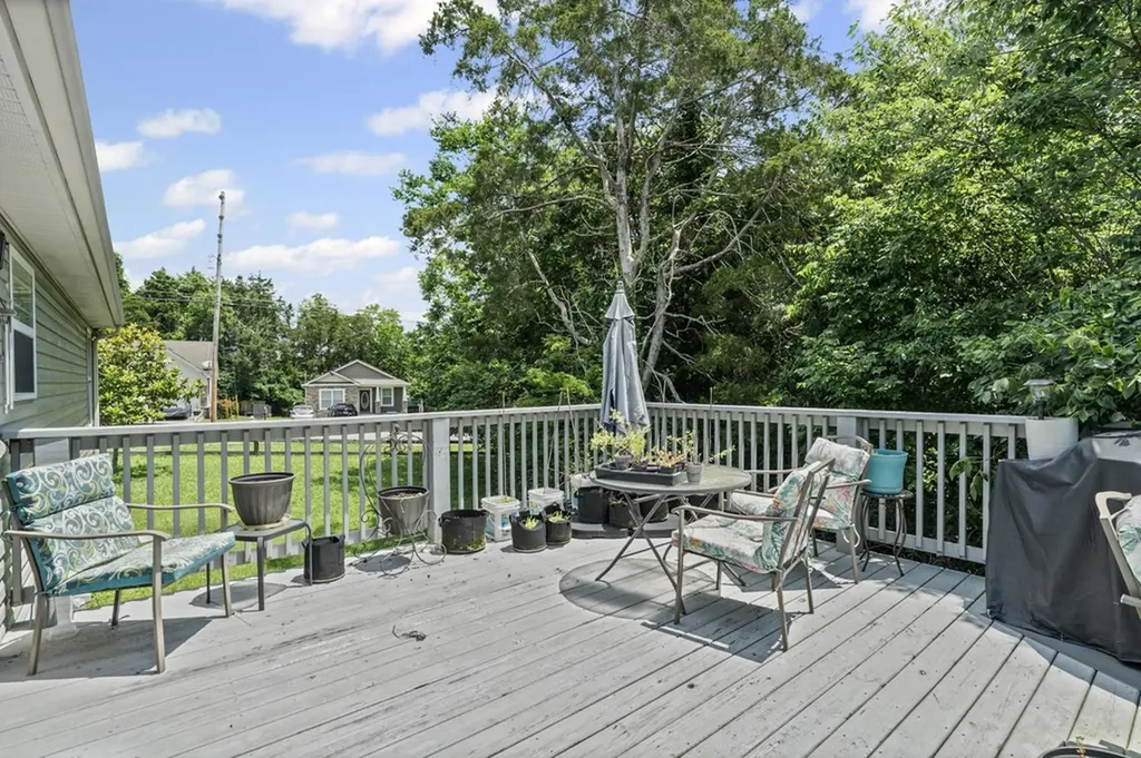 708 Rock Glen Trace Smyrna TN 37167