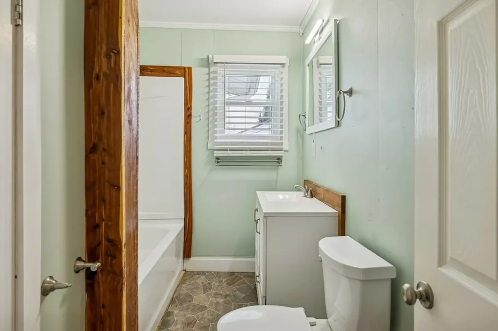 203 Hull Avenue Carthage TN 37030