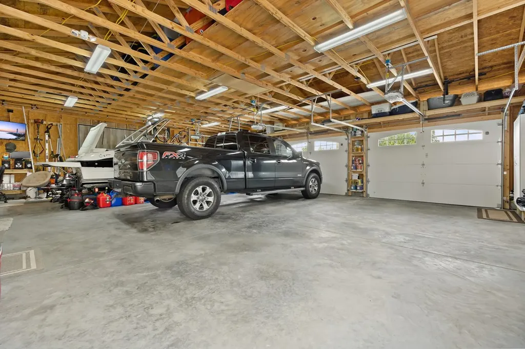 103 Molten Lane Hilham TN 38568