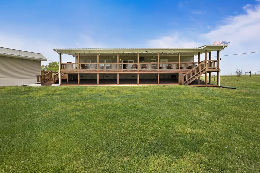 103 Molten Lane Hilham TN 38568