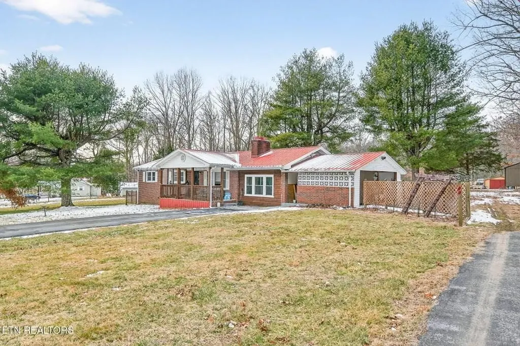 969 Unity Church Road Jamestown TN 38556-5703