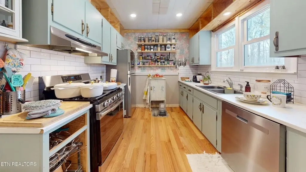 969 Unity Church Road Jamestown TN 38556-5703