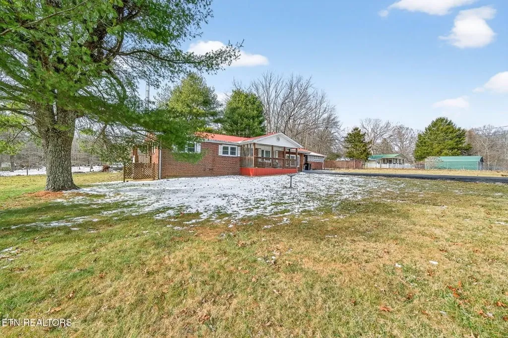 969 Unity Church Road Jamestown TN 38556-5703