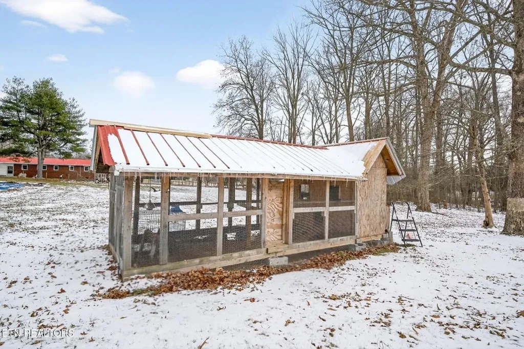 969 Unity Church Road Jamestown TN 38556-5703