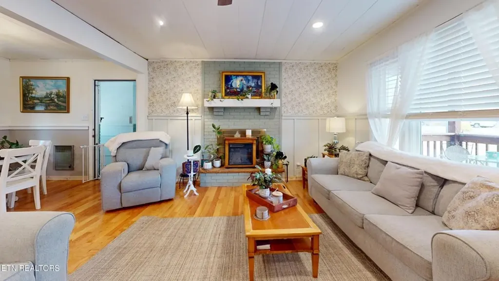 969 Unity Church Road Jamestown TN 38556-5703