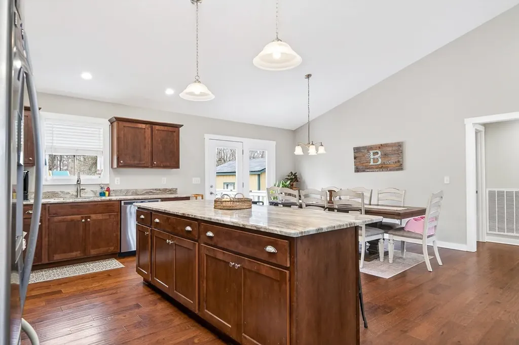 1175 Eagle Landing Drive Cookeville TN 38506