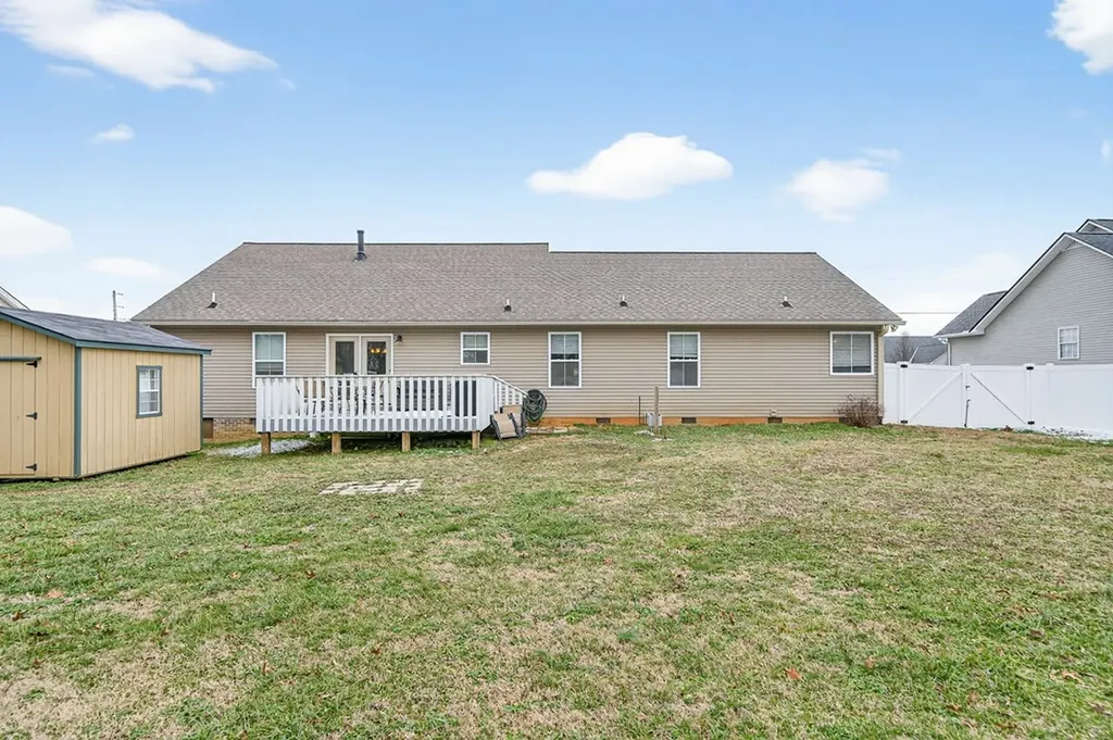 1175 Eagle Landing Drive Cookeville TN 38506