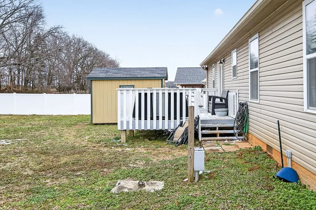 1175 Eagle Landing Drive Cookeville TN 38506