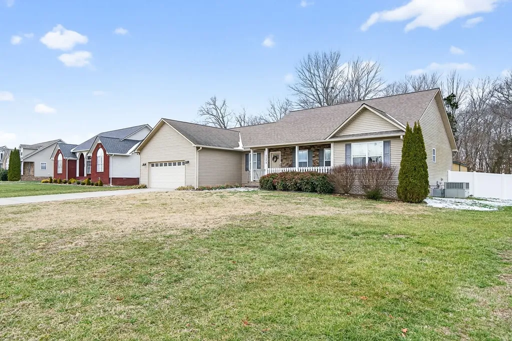 1175 Eagle Landing Drive Cookeville TN 38506