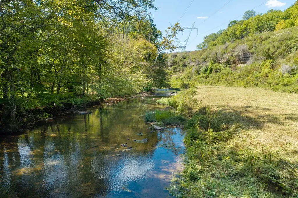 5405 Window Cliff Road Baxter TN 38544