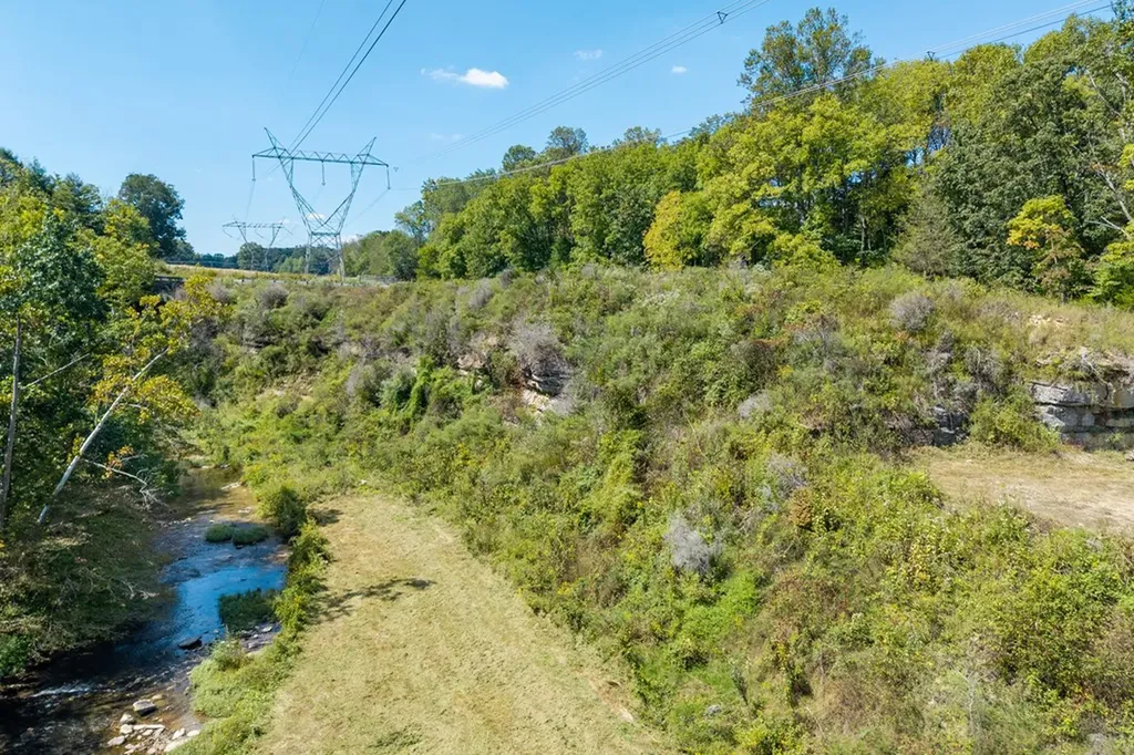 5405 Window Cliff Road Baxter TN 38544