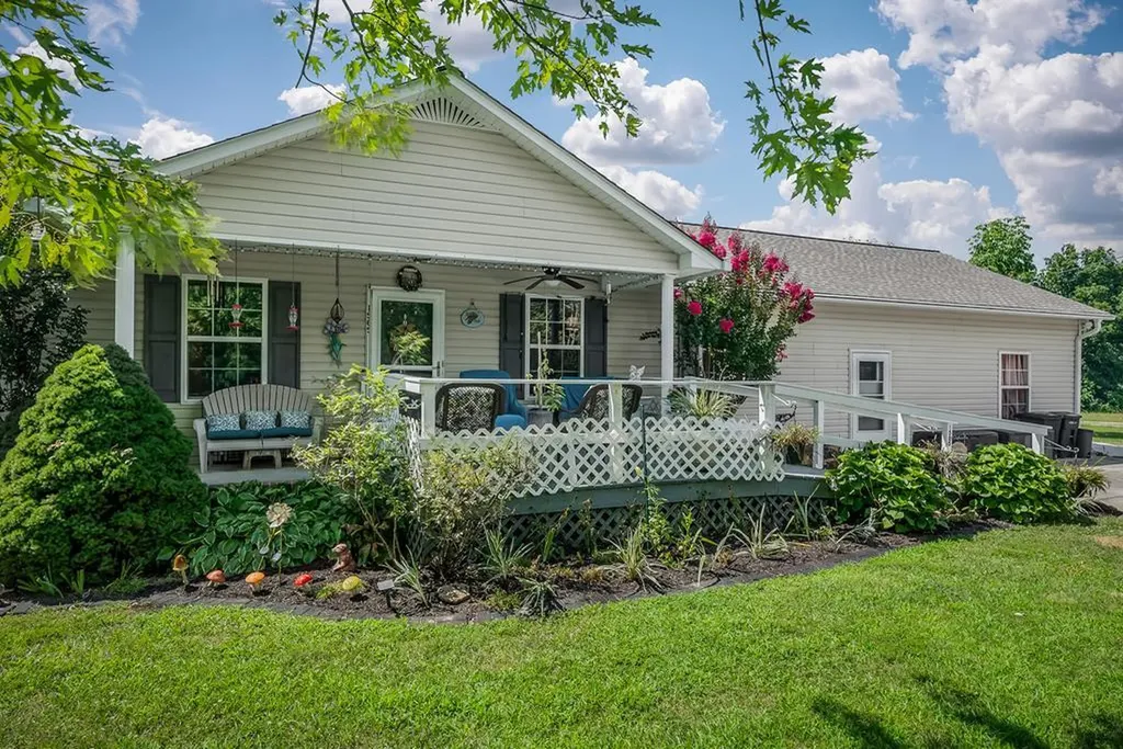 1565 Canada Flatt Road Cookeville TN 38506