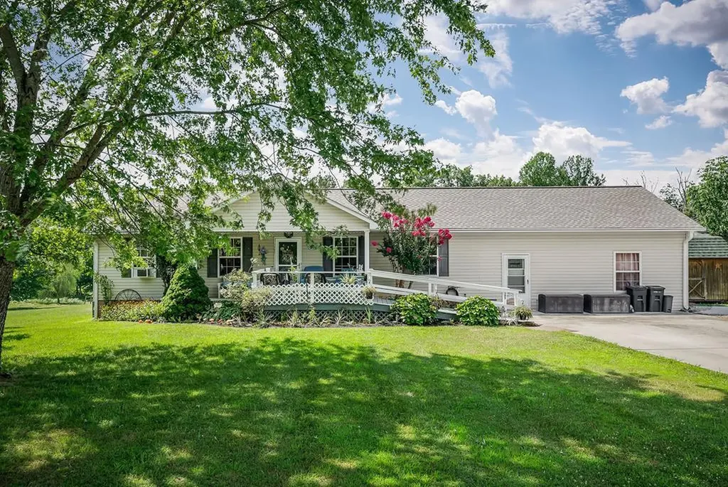 1565 Canada Flatt Road Cookeville TN 38506