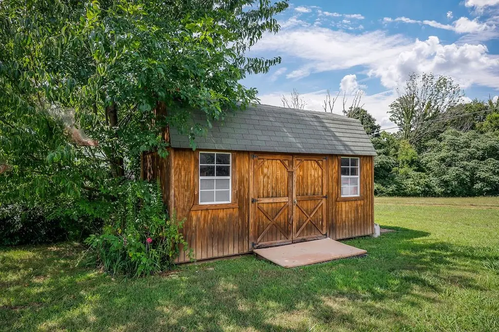 1565 Canada Flatt Road Cookeville TN 38506