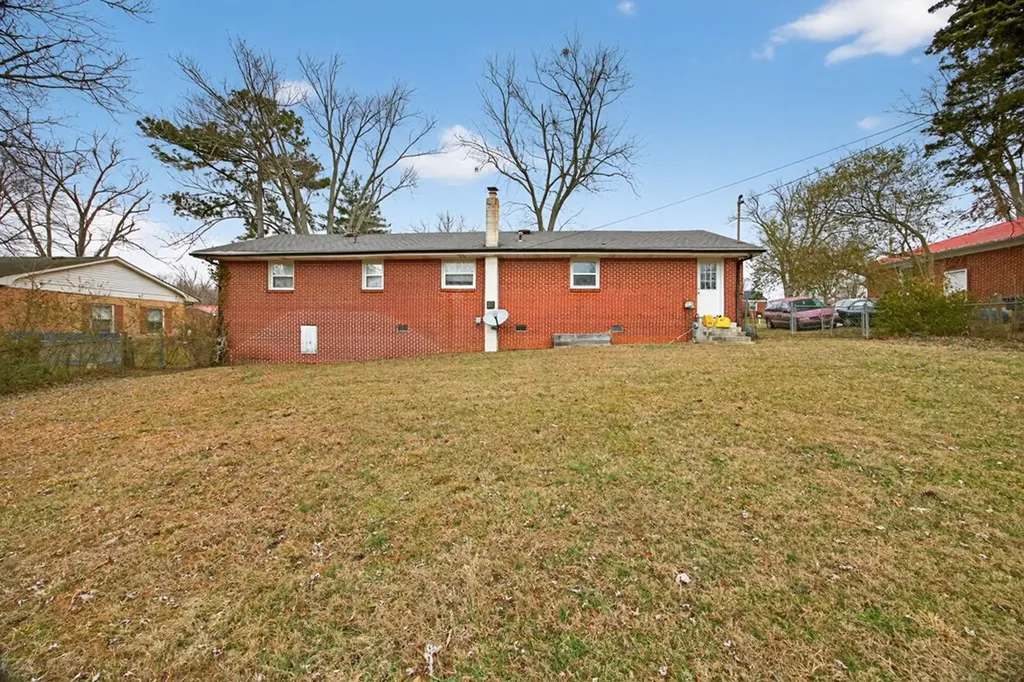 291 E 18th Street Cookeville TN 38501