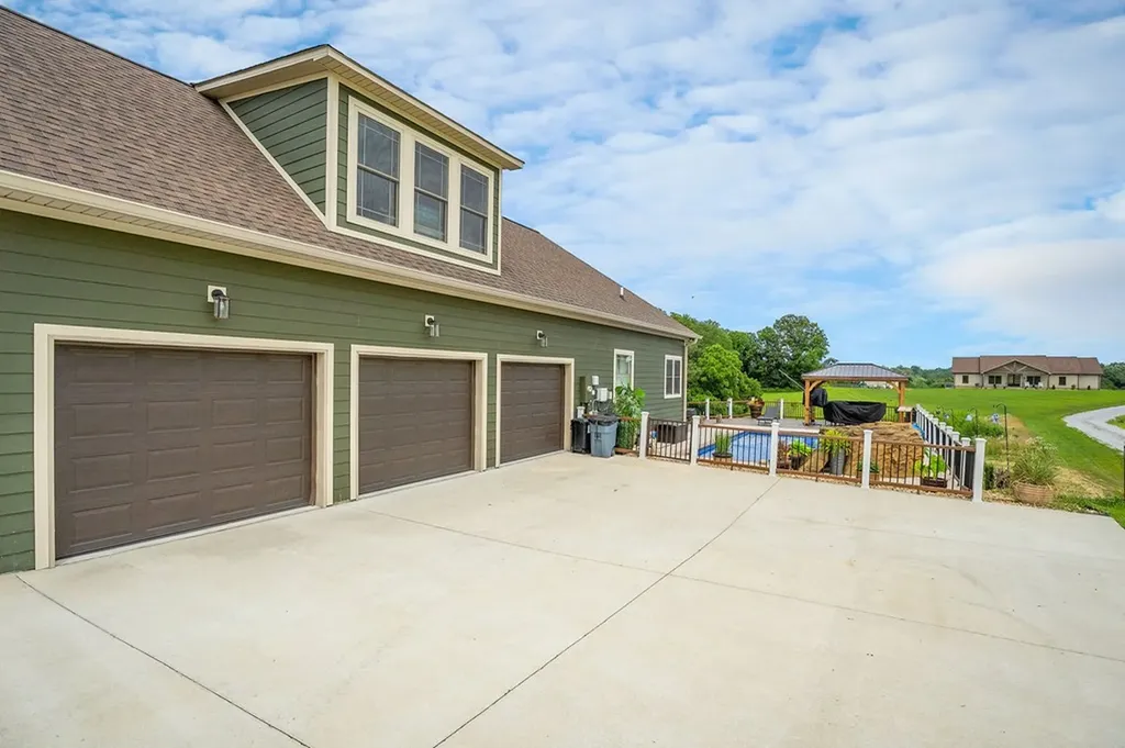 3013 Tulip Lane Cookeville TN 38501