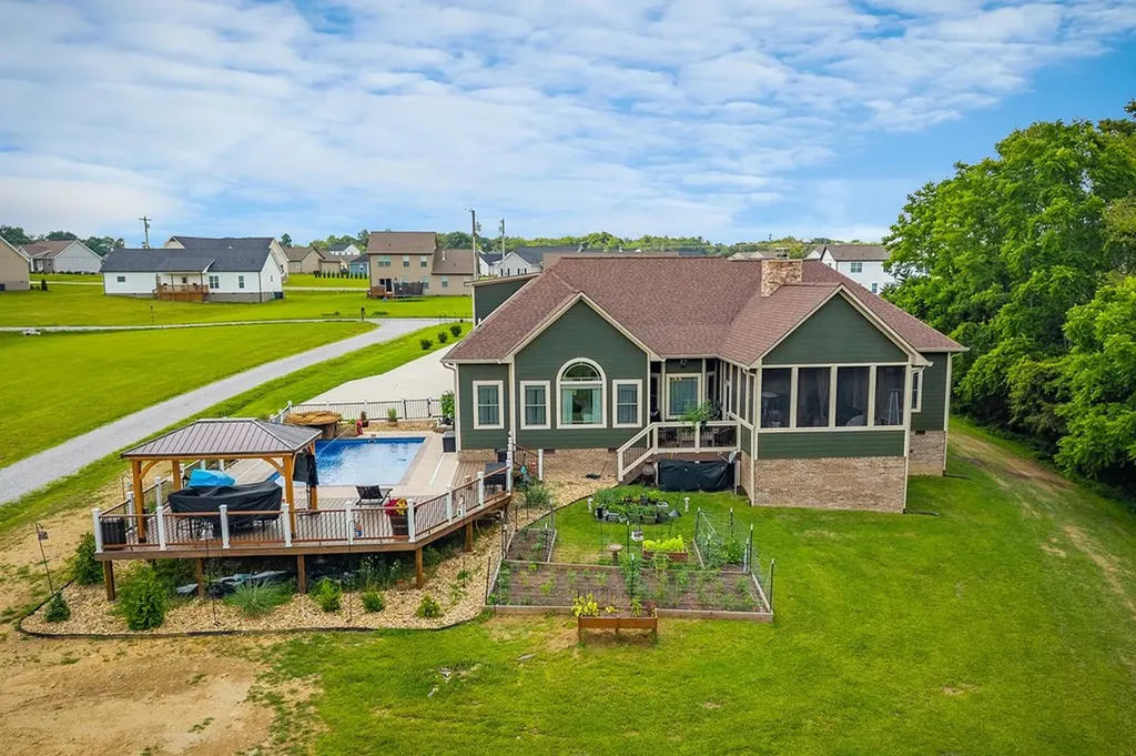 3013 Tulip Lane Cookeville TN 38501