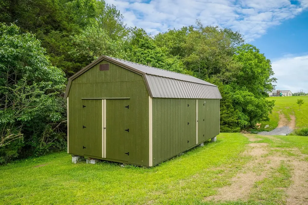 3013 Tulip Lane Cookeville TN 38501