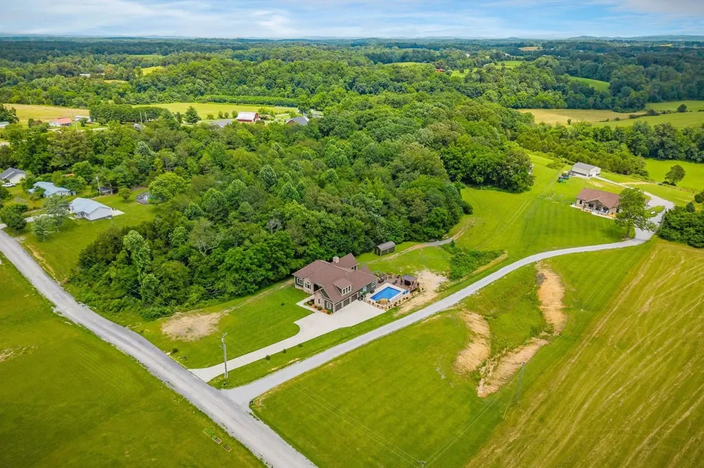 3013 Tulip Lane Cookeville TN 38501