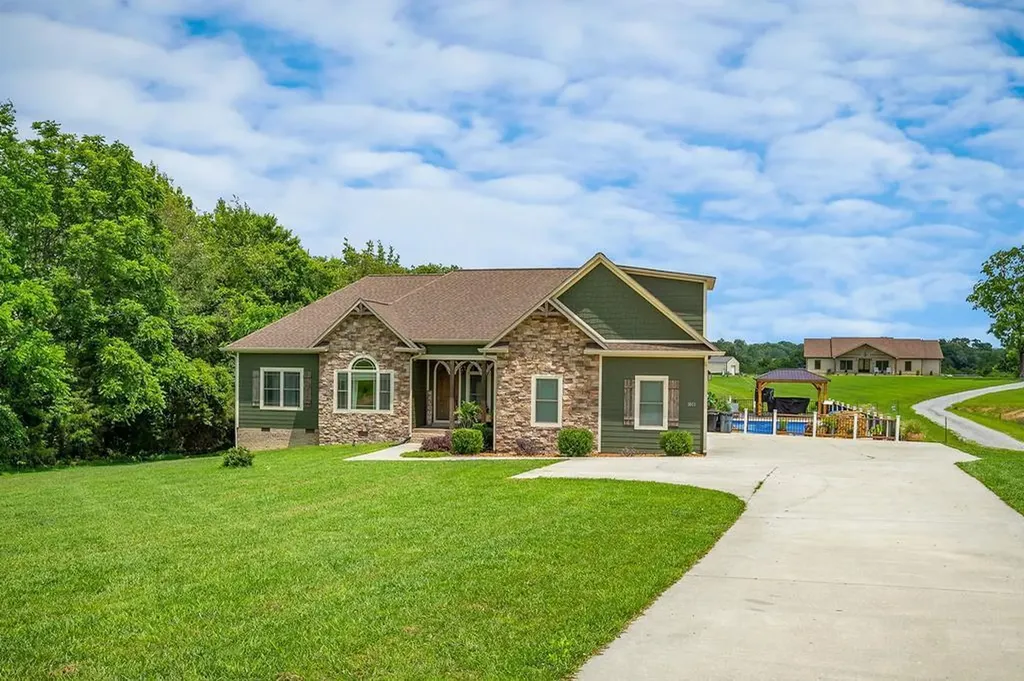 3013 Tulip Lane Cookeville TN 38501