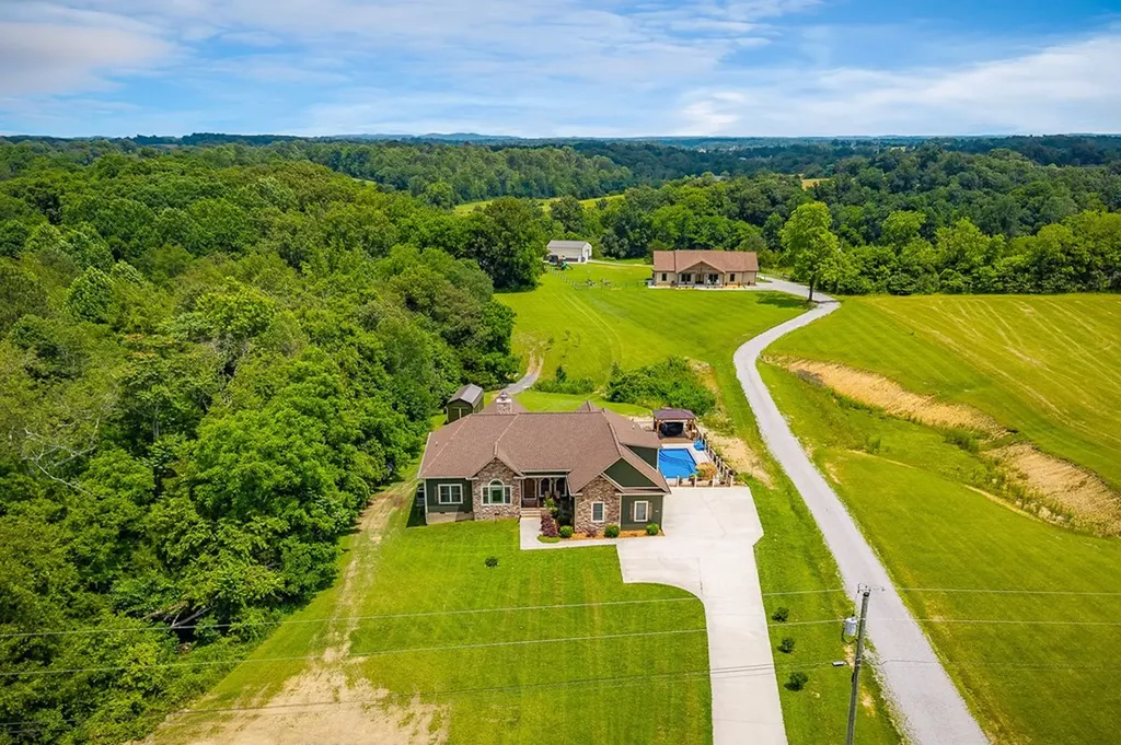 3013 Tulip Lane Cookeville TN 38501