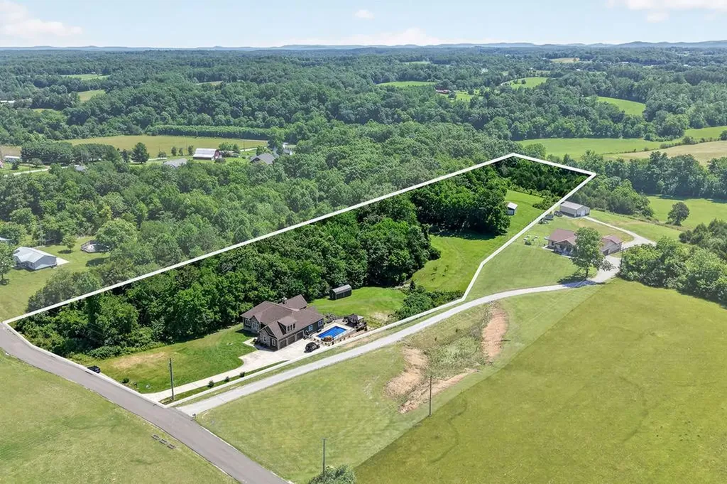 3013 Tulip Lane Cookeville TN 38501