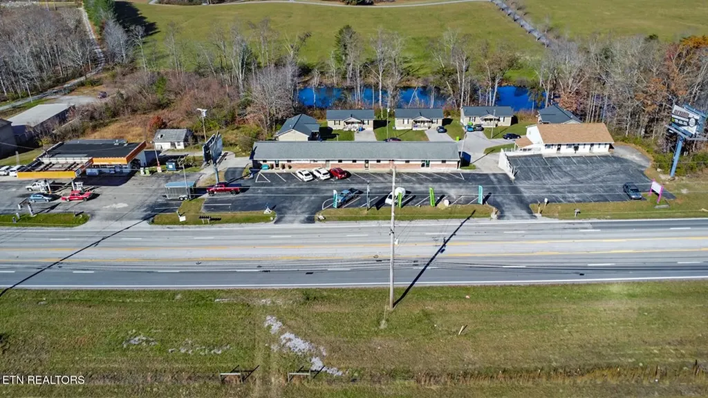 801 Peavine Road Crossville TN 38571