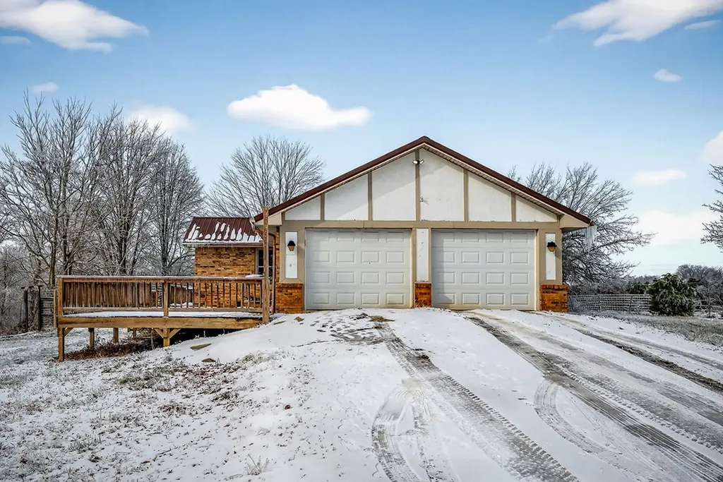 146 Dc Lane Allons TN 38541