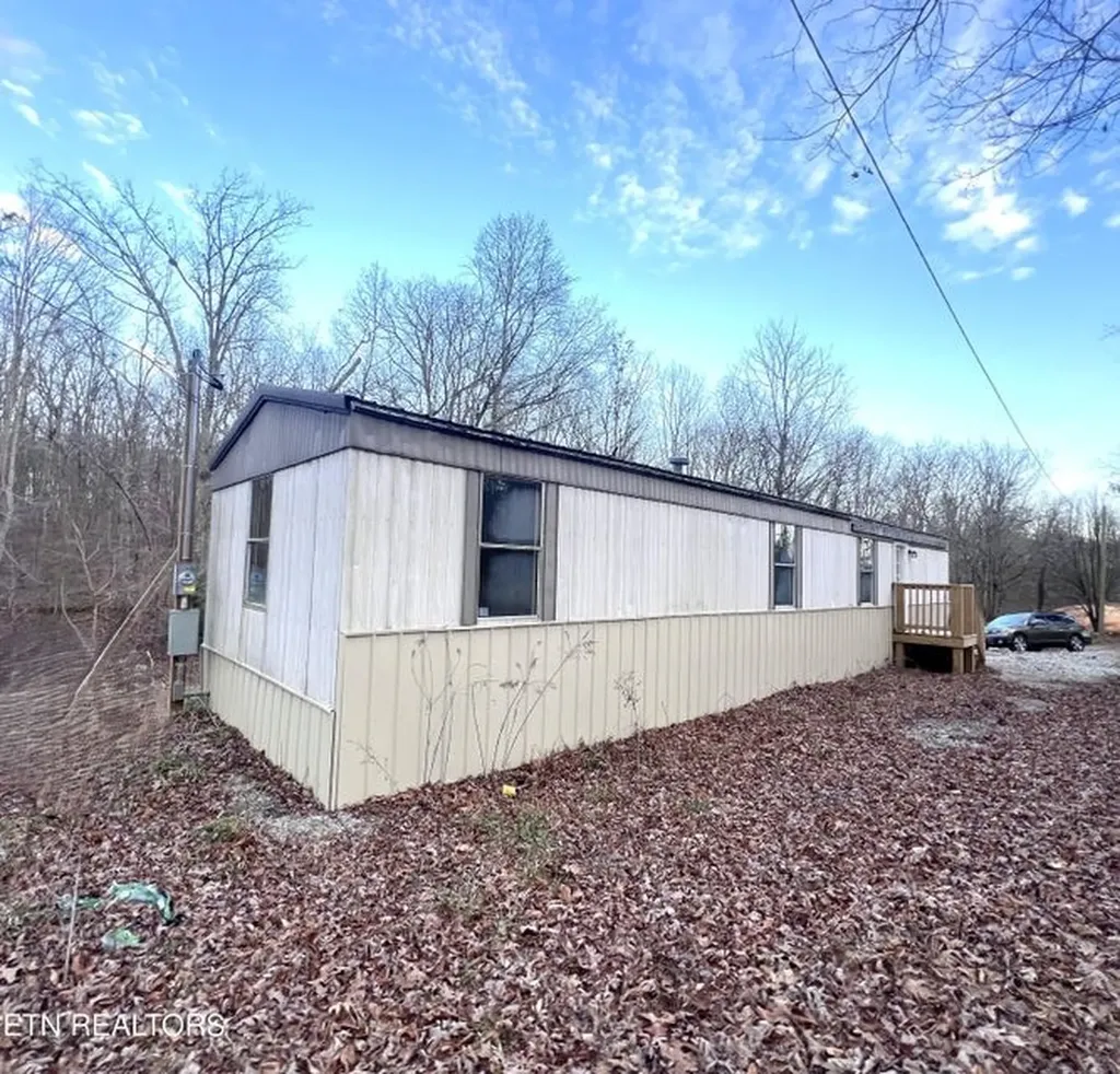 166 Maynard Road Jamestown TN 38556