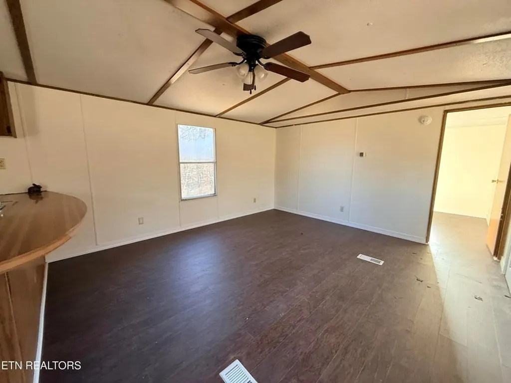 166 Maynard Road Jamestown TN 38556