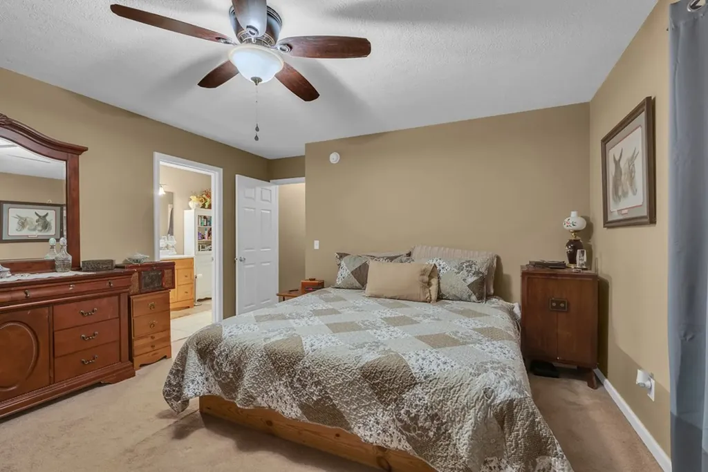 590 Franks Ferry Road Sparta TN 38583