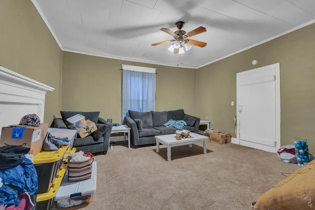 590 Franks Ferry Road Sparta TN 38583